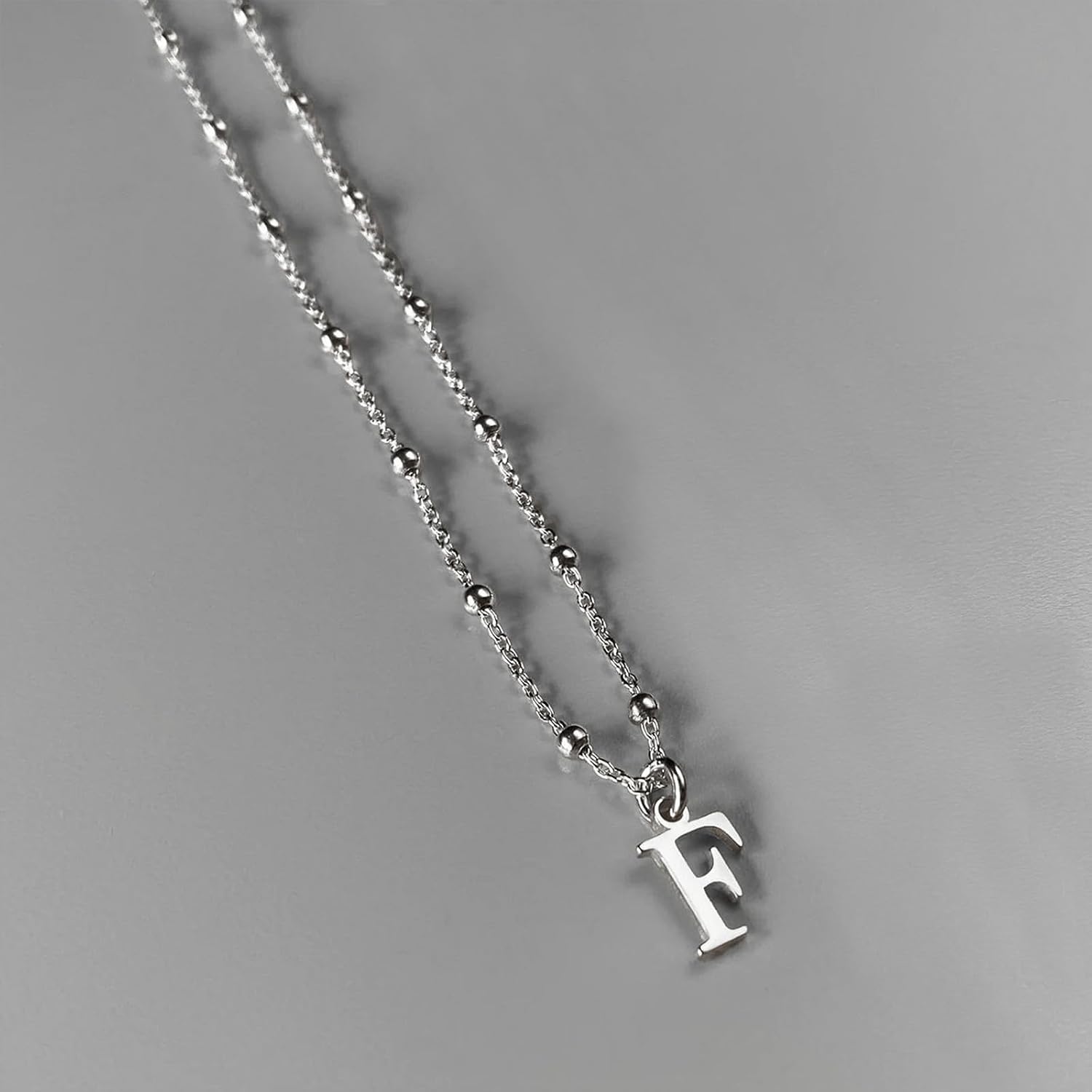 Initial Necklaces for Women, Dainty A-Z Pendant Letter Charm Necklace Personalized Name Necklaces for Women Trendy Jewelry Gift