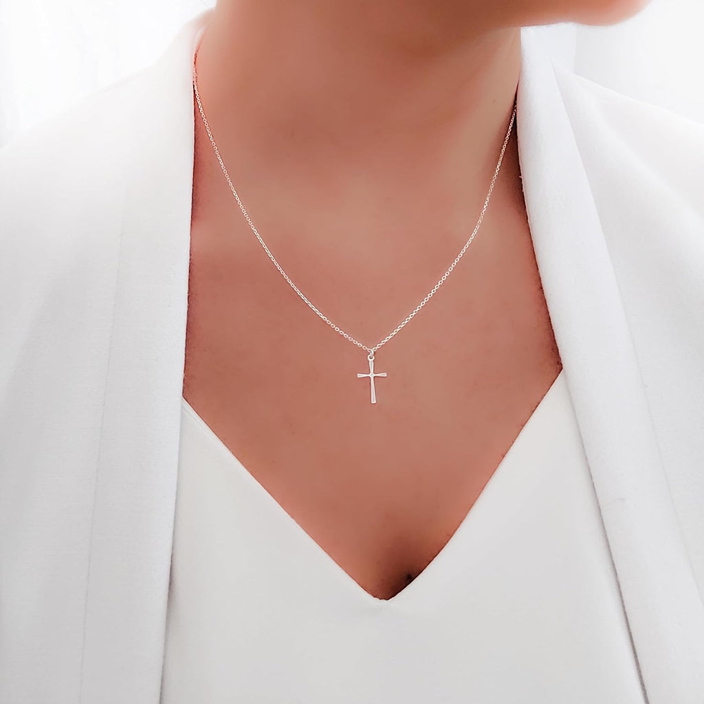 Annika Bella Cross Necklace for Women, 16-18 Inches Silver/Gold Chain, Women's Small Simple Cross Necklaces Religious Charm Jewelry, Faith Gift for Her