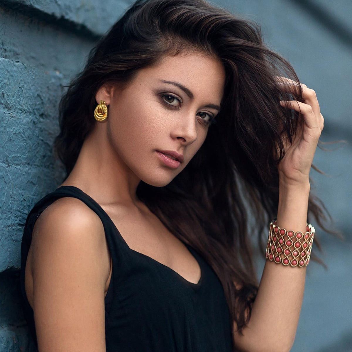 Chunky Gold Earrings For Women Trendy Statement Gold Plated Flower Shell Knot Dangle Earrings Lightweight Hypoallergenic Fashion Jewelry Set