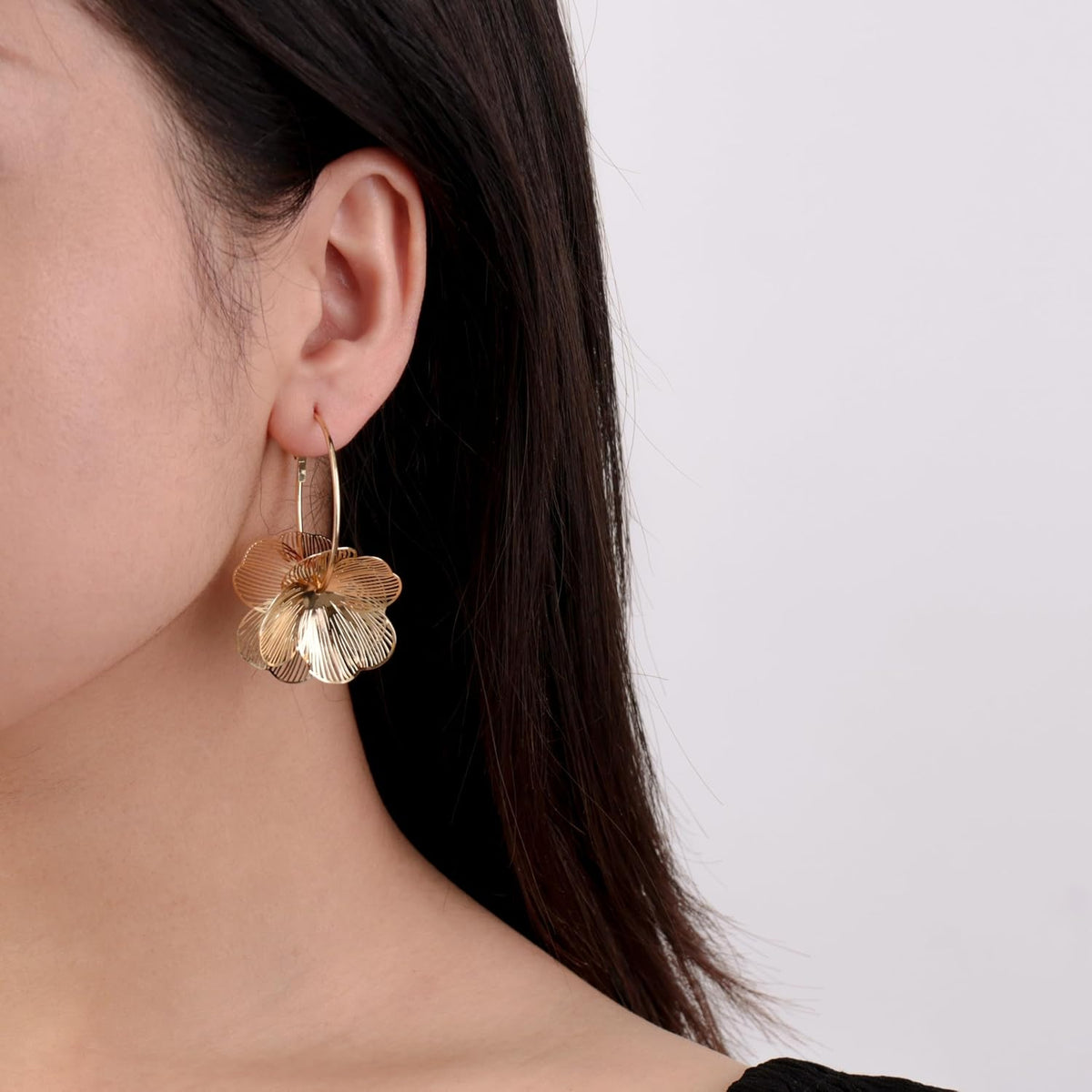 Dangle Flower Gold Earrings for Women, Trendy Statement Hoop Earrings Gifts | Lightweight/Tarnish-resistant