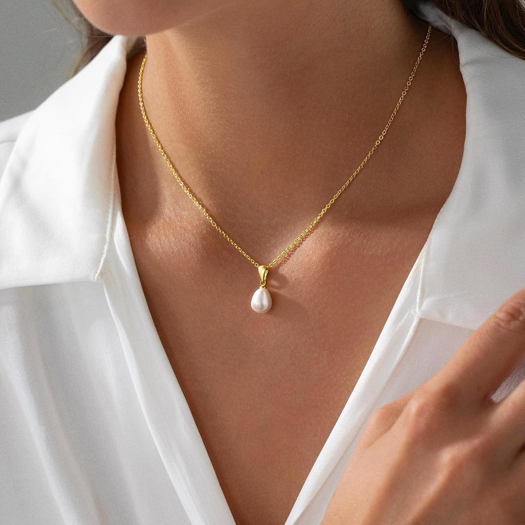 Yoosteel Gold Pearl Necklaces for Women, 14K Gold Plated Pearl Jewelry | Dainty Gold Plated Pearl Choker Pendant, Simple Elegant Necklaces for Women Trendy, Bridesmaid Wedding Gifts Jewelry